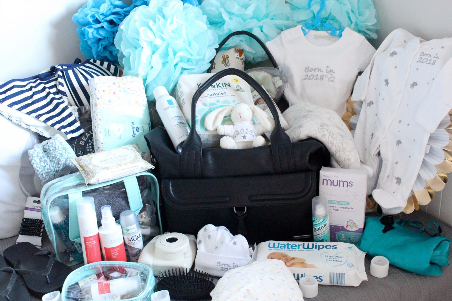 hospital bag checklist for mom, dad and baby - trista peterson